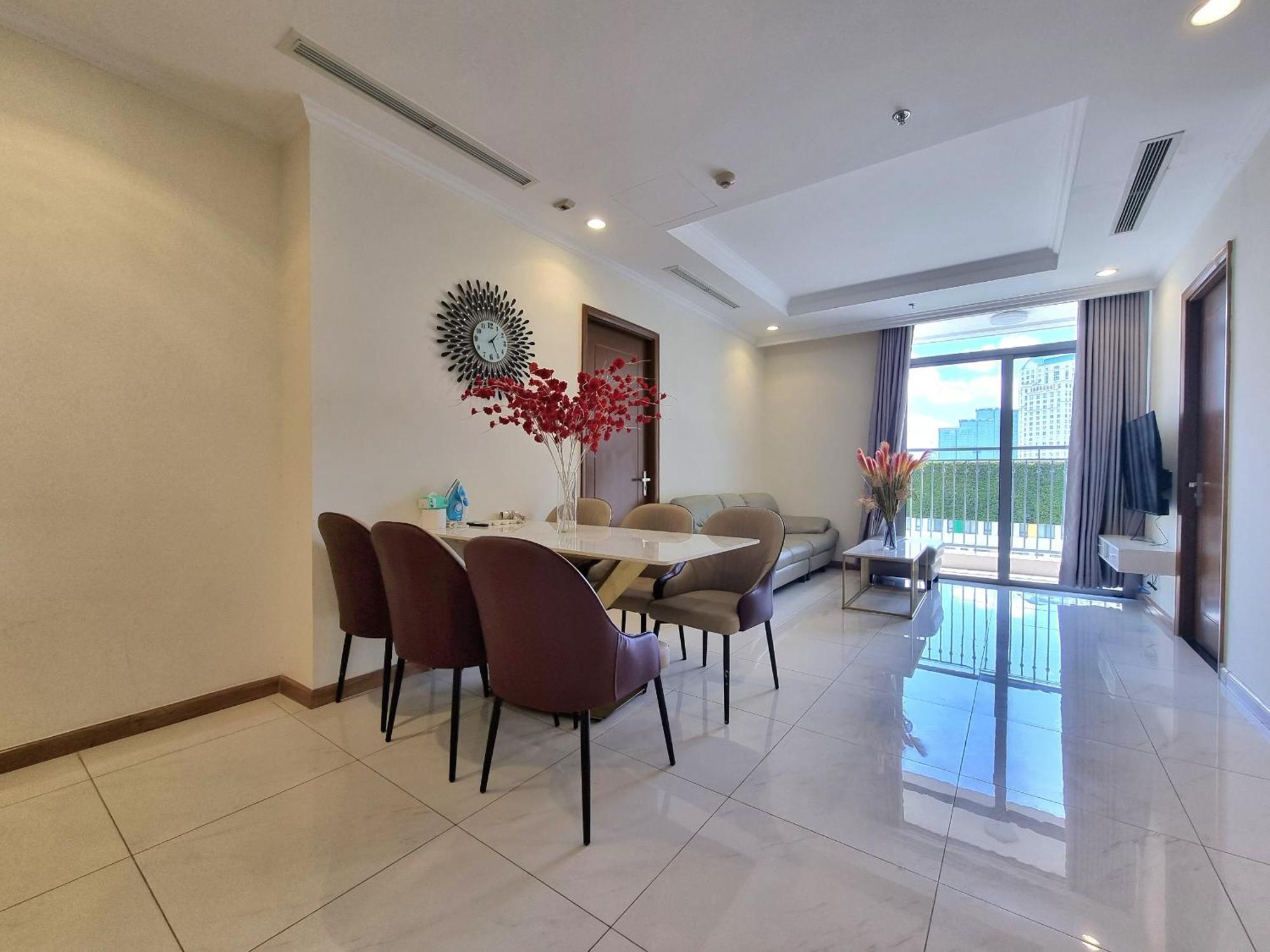 123 Apartment - Rivergate Residence